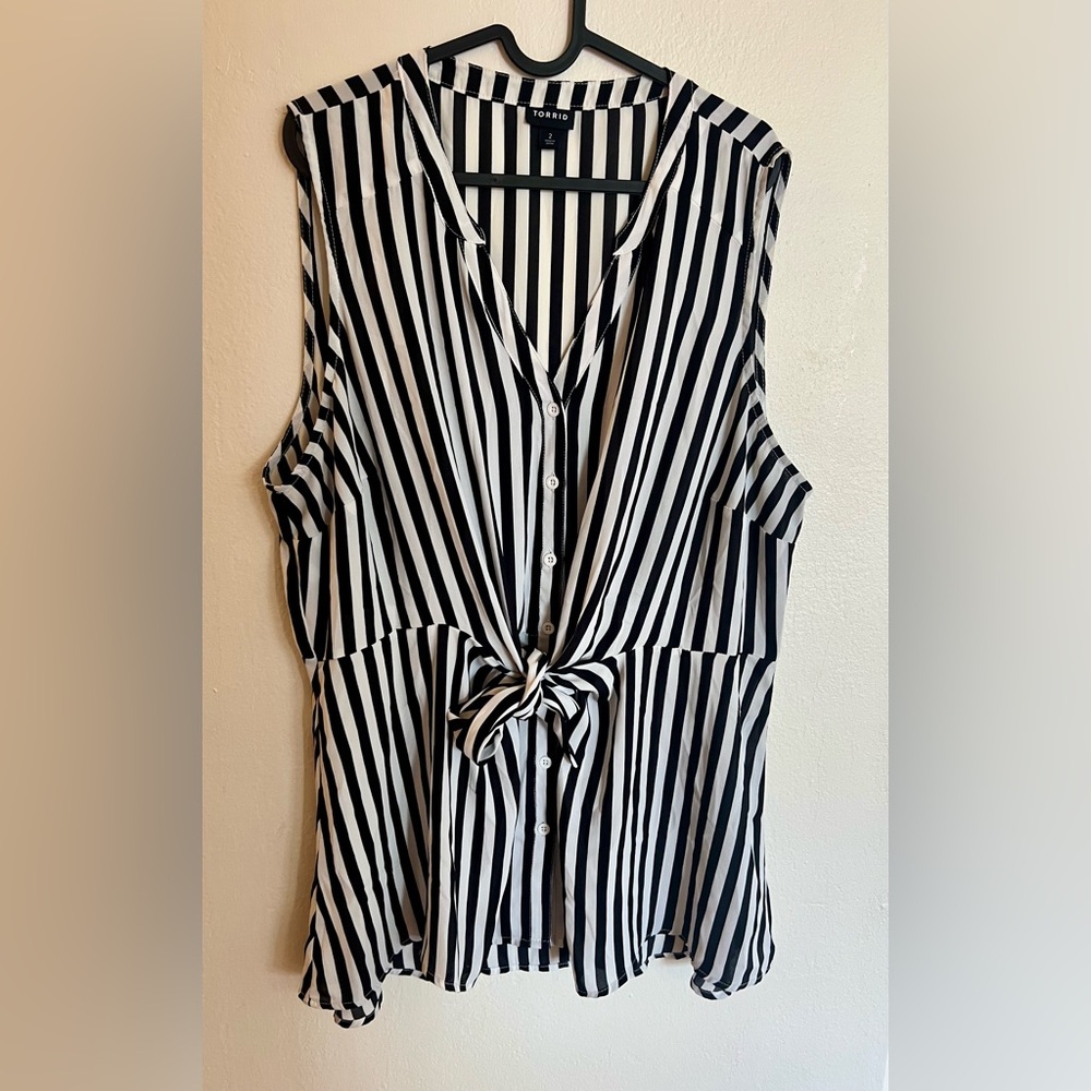 Torrid Tie Front Stripped Top